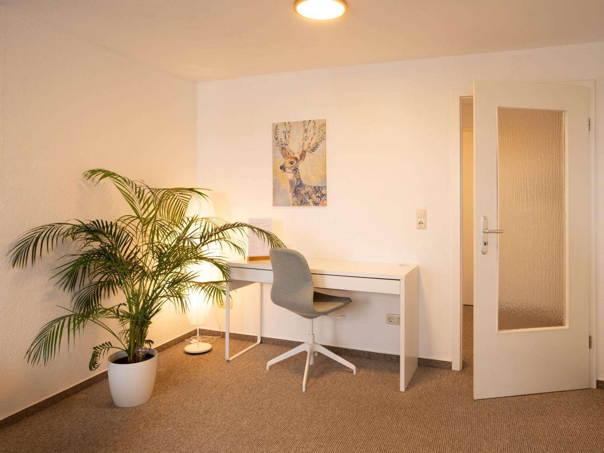 Schlosskoenig - Modernes & Zentrales Apartment Mit Balkon Und Arbeitsplatz 슈베린 외부 사진