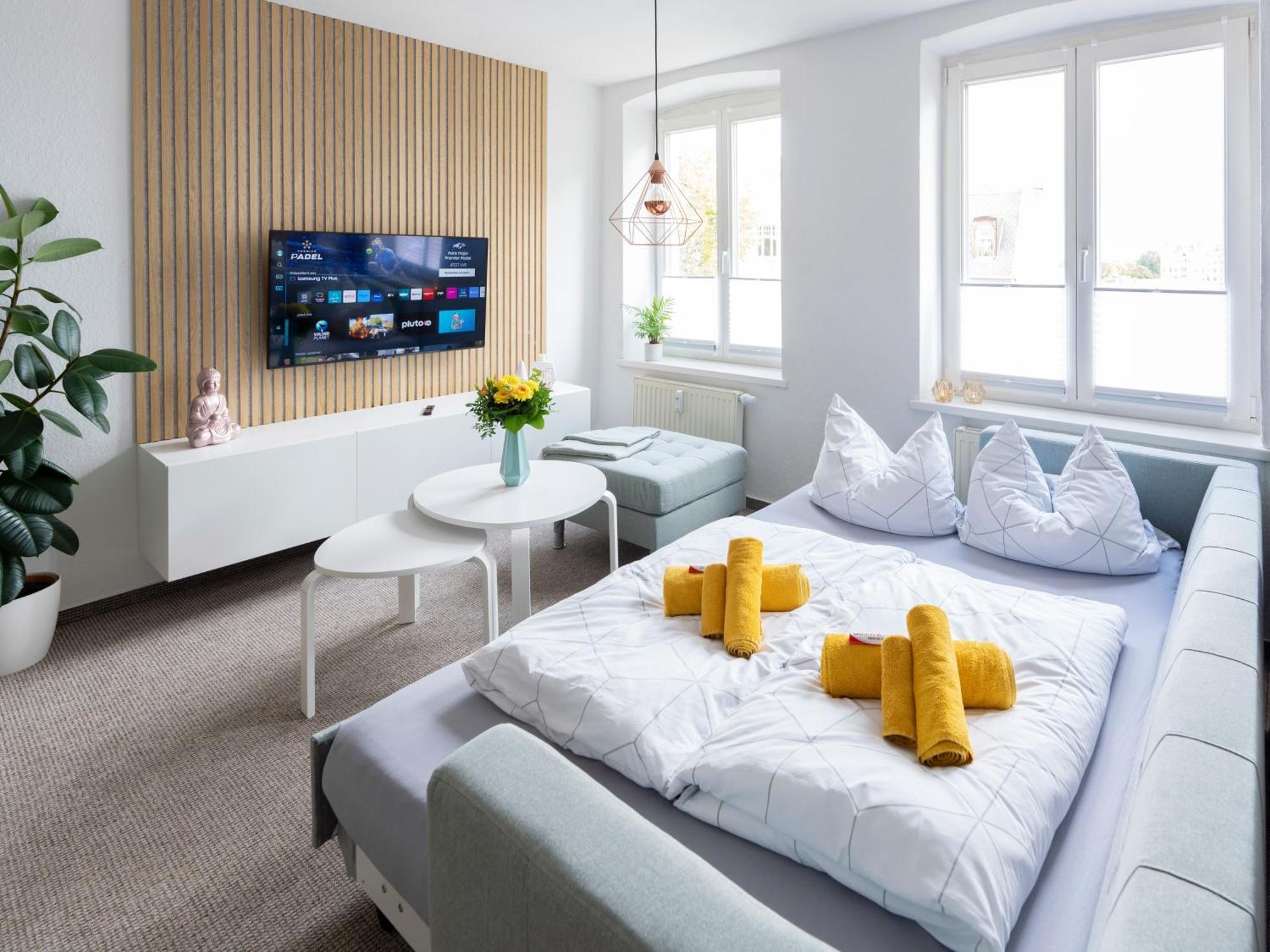 Schlosskoenig - Modernes & Zentrales Apartment Mit Balkon Und Arbeitsplatz 슈베린 외부 사진