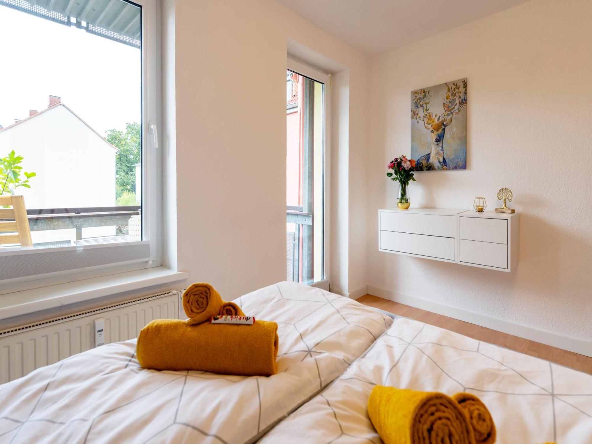 Schlosskoenig - Modernes & Zentrales Apartment Mit Balkon Und Arbeitsplatz 슈베린 외부 사진